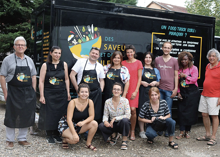 透過微型創業終結貧窮？ 法國非政府組織提供範例！